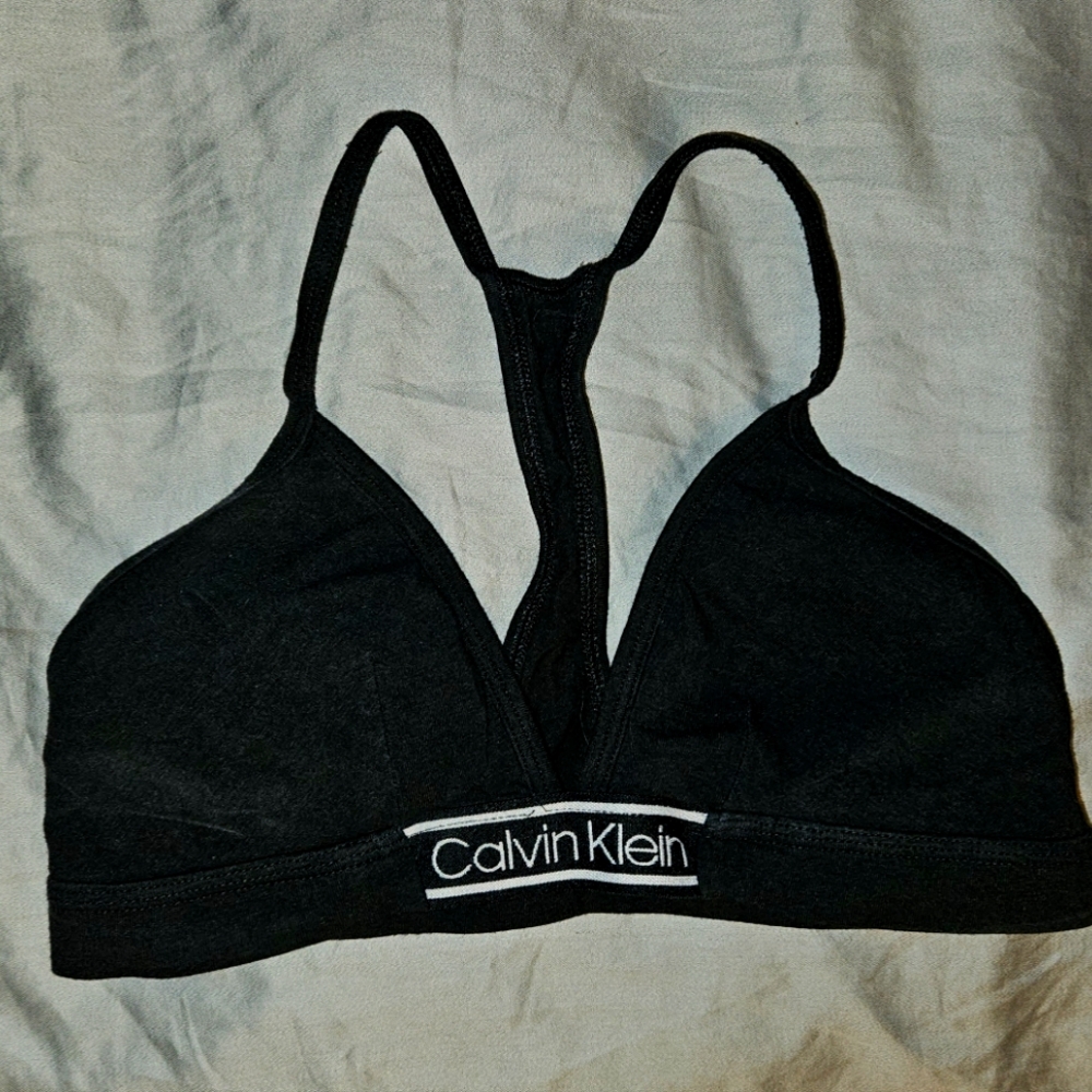 Calvin Klein Sports Bra